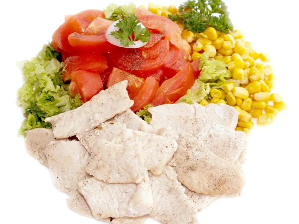 Frischer Salat mit Hühnerstücken — Stockfoto