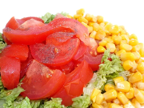 Fräsch sallad med tomat och majs — Stockfoto