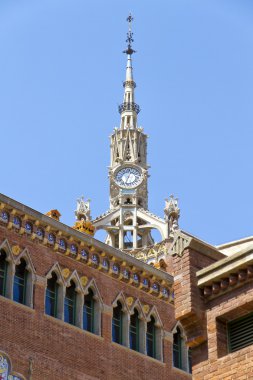 Hastane de la santa creu ben de sant pau