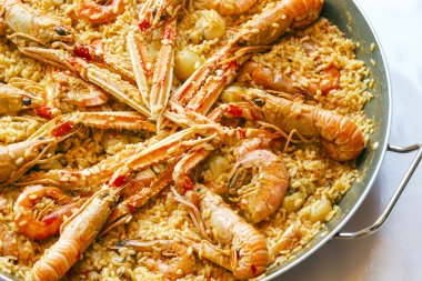 İspanyol paella