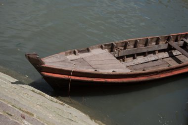 ahşap tekne deniz liman otopark