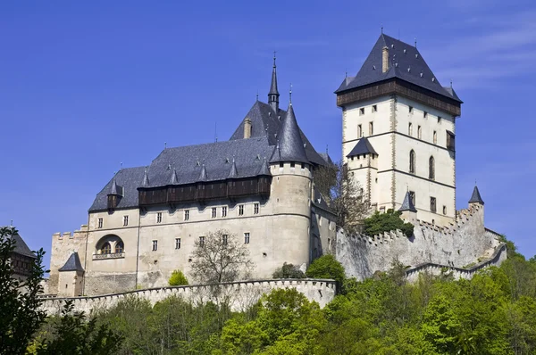 Zamek karlstein w Republice Czeskiej — Zdjęcie stockowe