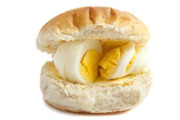 蛋在面包上 — 图库照片