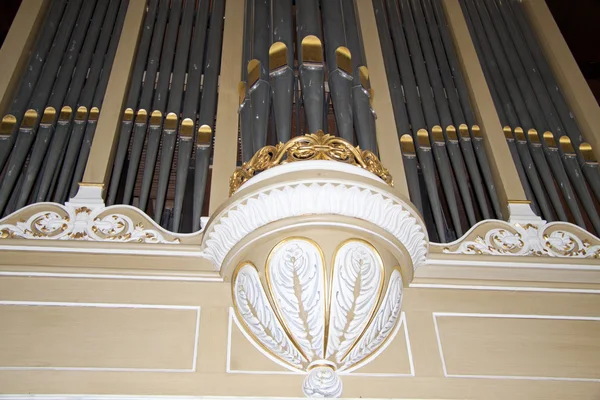 Kilise organı
