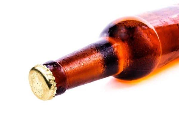 Zweterige flesje bier — Stockfoto