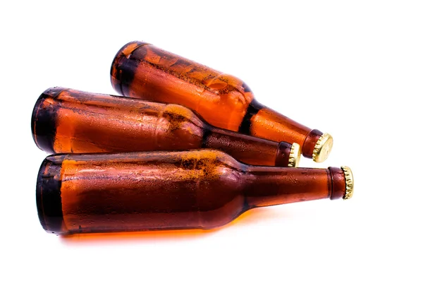 Garrafa suada de cerveja — Fotografia de Stock