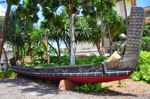 Replica Hawaiian canoe — Stock Photo, Image