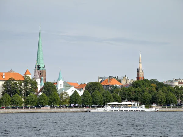 Vista della vecchia Riga, la parte antica di Riga — Foto Stock