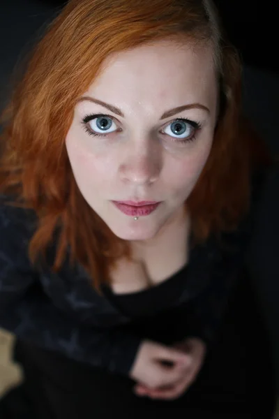 Kırmızı saçlı kız — Stok fotoğraf