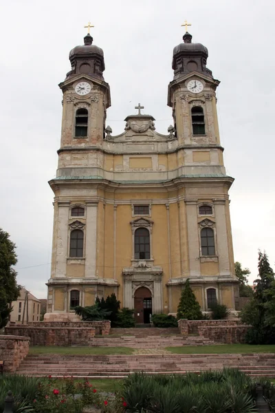 오래 된 키 큰 교회 — 스톡 사진