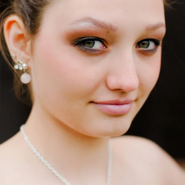 Krásná mladá dáma portrét — Stockfoto