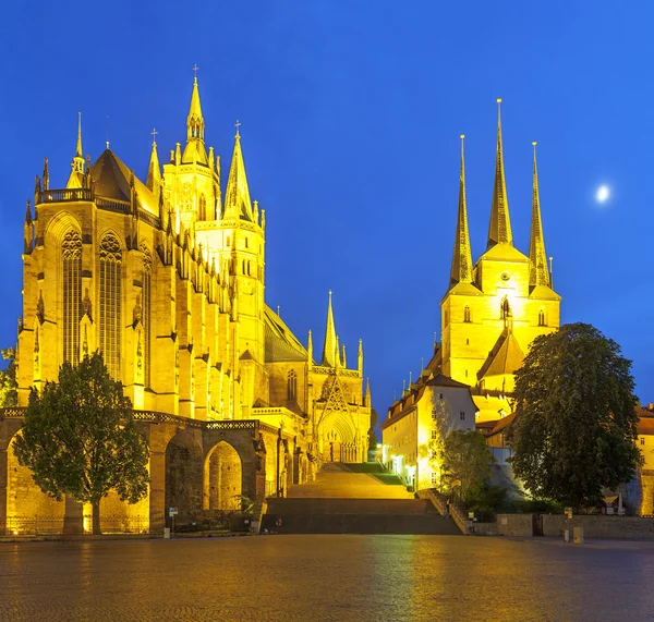 Catedral de Erfurt por la noche —  Fotos de Stock