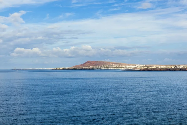 Вид на Playa Blanca с Playa de Papo — стоковое фото