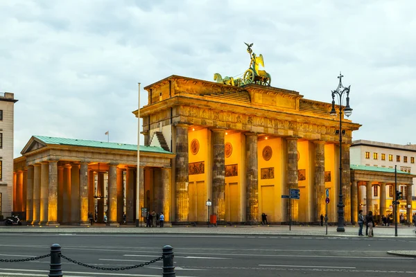 Berlín, Brandenburger Tor — Foto de Stock
