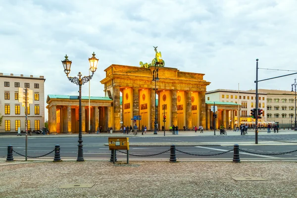 Berlin, Brandenburger Tor — Stok fotoğraf