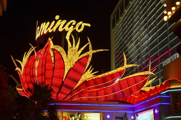 火烈鸟酒店霓虹灯，拉斯维加斯，内华达州 — 图库照片