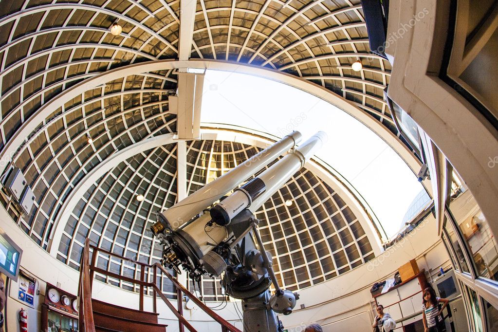 Famous Zeiss telescope at the Griffith observatory – Stock Editorial ...