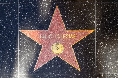 Julio Iglesias yıldızı hollywood Şöhret Kaldırımı