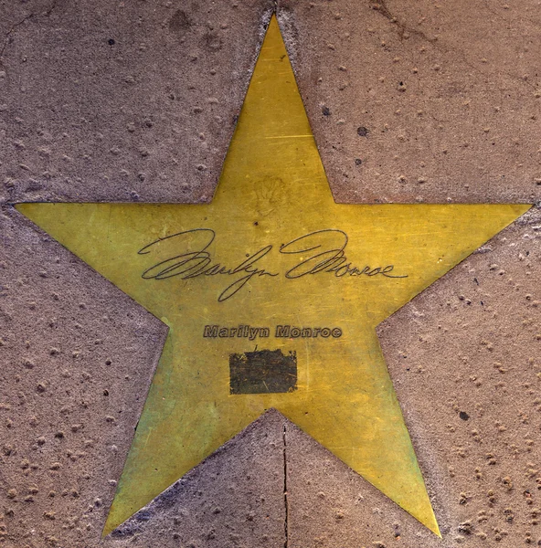 Star of Marilyn Monroe on sidewalk in Phoenix, Arizona. — Stock Photo, Image
