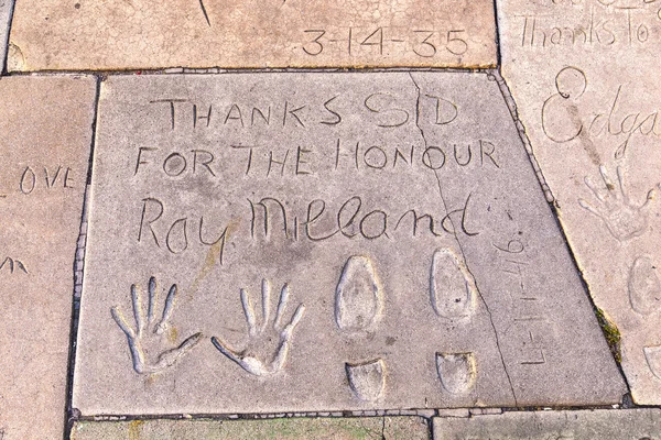 Kädenjäljet Hollywood Boulevard betonissa Kiinan — kuvapankkivalokuva
