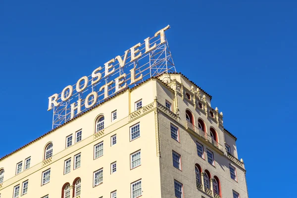 有名な歴史的なルーズベルト ホテルのファサード — ストック写真