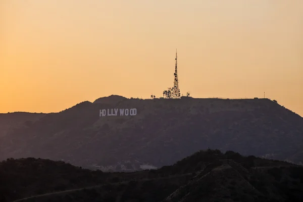 Solnedgång i hollywood bergen — Stockfoto