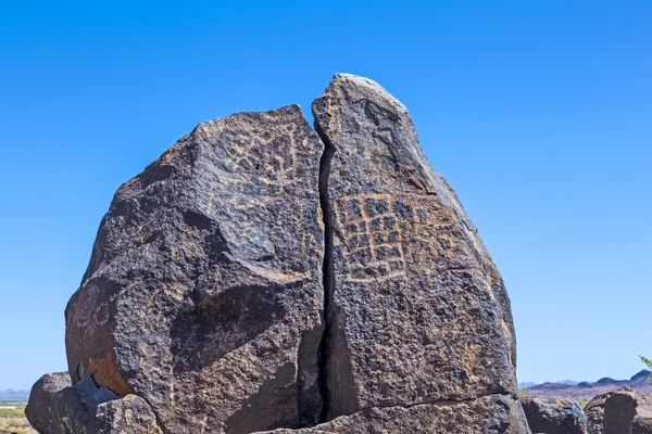 Petroglyph witryny, w pobliżu gila bend, arizona — Zdjęcie stockowe