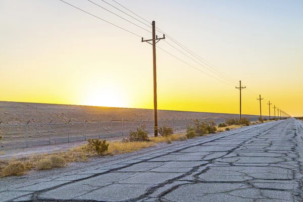 Karadan elektrik hattı — Stok fotoğraf