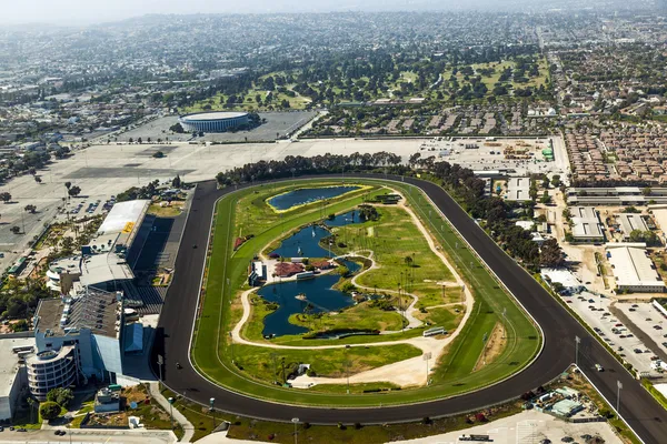 Aerial of Los Angeles and the Hollywood Park with horse race tra — Stock Photo, Image
