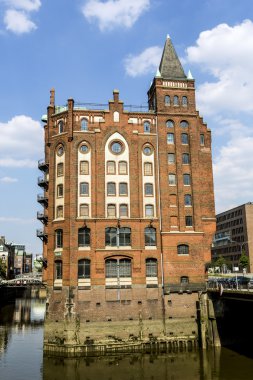 speicherstadt Hamburg kırmızı evler tuğla kaplı