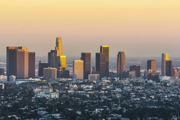 查看到市中心洛杉矶的日落 — 图库照片