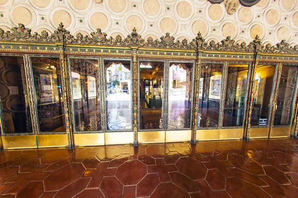 El capitan tiyatro girişi — Stok fotoğraf