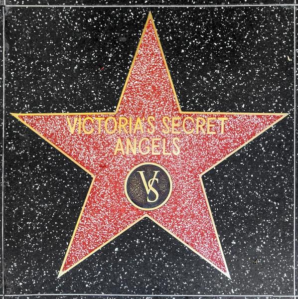 Victoria secret angels hvězdu na Hollywoodském chodníku slávy — Stock fotografie