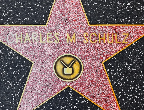 Charles m Schulz estrela na Calçada da Fama de Hollywood — Fotografia de Stock