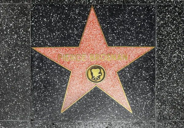 Pierce Brosnans estrela na Calçada da Fama de Hollywood — Fotografia de Stock