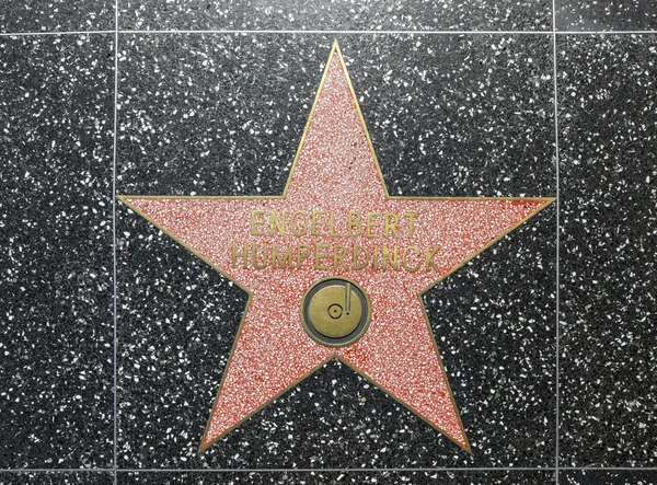 Енгельберт Humperdicks зірка на Голлівудська Алея слави — стокове фото