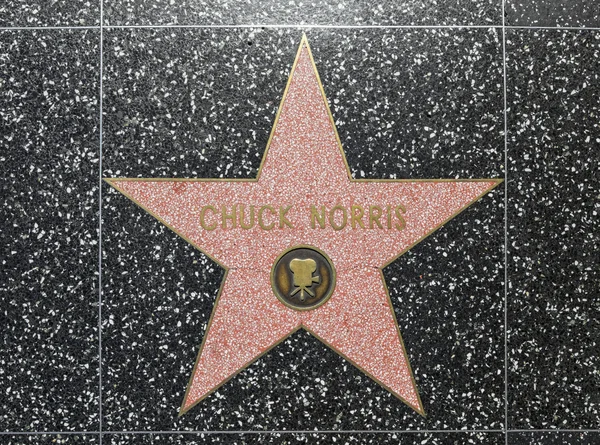 Chuck Norris estrella en Hollywood Paseo de la Fama —  Fotos de Stock