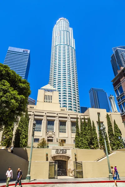 Public library downtown Los Angeles — Stock Photo, Image