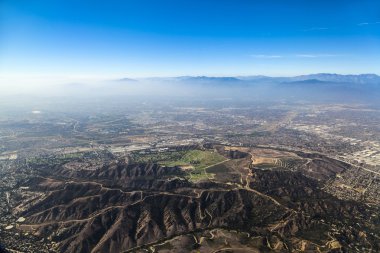 Los angeles havaalanına Güneyden yaklaşıyor.