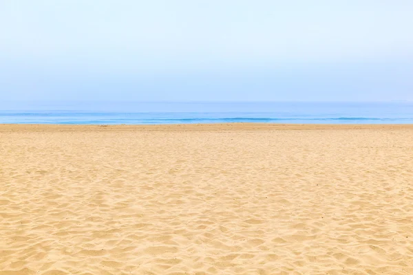 Empty beach in the morning — Stock Photo, Image