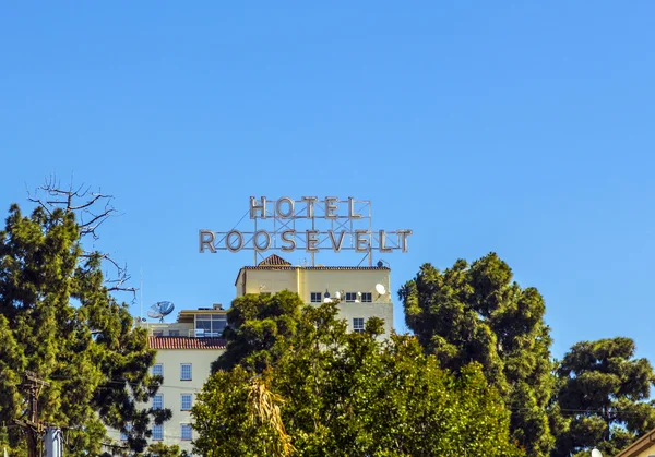 有名な歴史的なルーズベルト ホテルのファサード — ストック写真