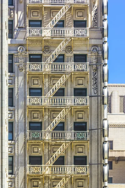 Facade of skyscraper downtown Los Angeles — Stock Photo, Image