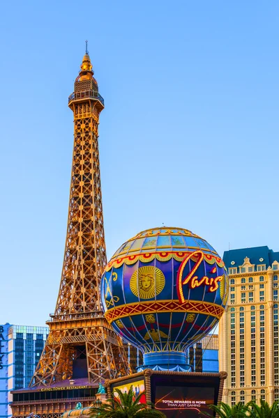 Paris las vegas hotel en casino in las vegas — Stockfoto