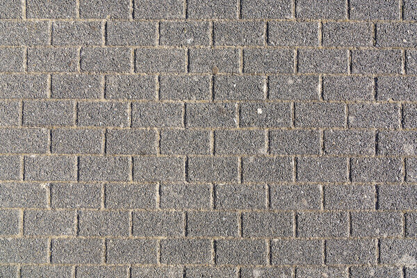Pattern of bricks in a harmonic row