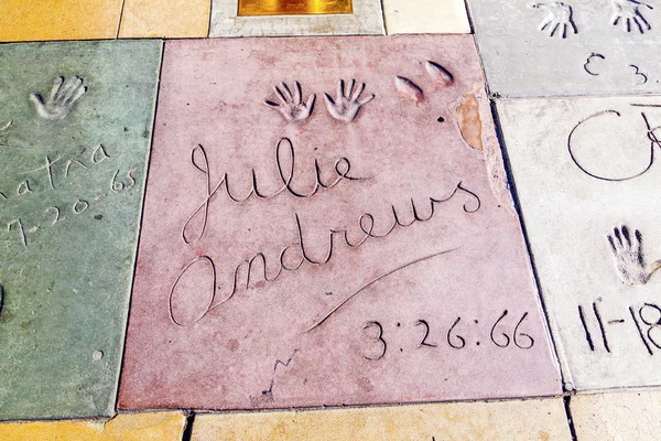 Handprints of Julie Andrews in Hollywood Boulevard in the concre — Stock Photo, Image