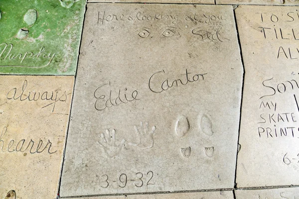 Eddie Cantors handprints in Hollywood Boulevard in the concrete — Stock Photo, Image