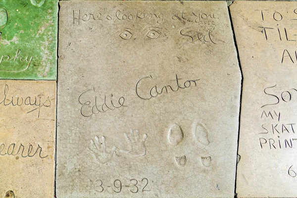 Eddie Cantors impressões digitais em Hollywood Boulevard no concreto — Fotografia de Stock