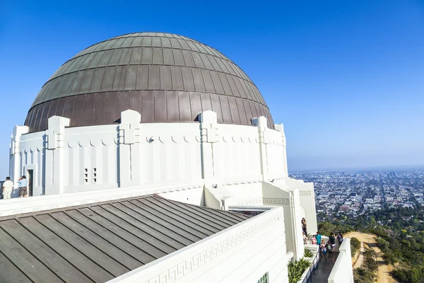 天文台在洛杉矶格里菲斯公园 — 图库照片