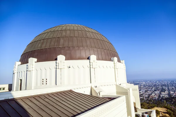 天文台在洛杉矶格里菲斯公园 — 图库照片