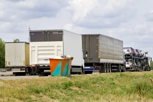 Parkowanie ciężarówki ładunku — Zdjęcie stockowe